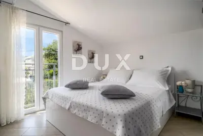 SPLIT, KAŠTEL - Wunderschöne Villa mit Pool und Meerblick - 19