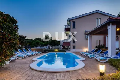 SPLIT, KAŠTEL - Wunderschöne Villa mit Pool und Meerblick - 5