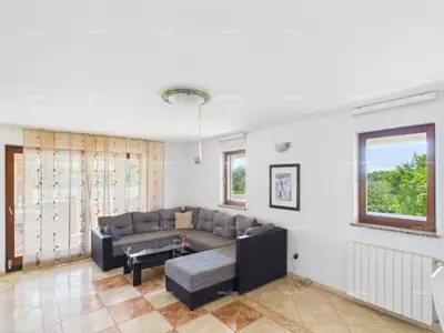 House 260 m², Poreč - quiet area, private pool - 14