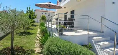 Stan 69 m², Umag - privatni bazen i veliko dvorište - 5
