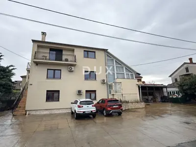 House 352 m², Zamet - three floors and separate entrances