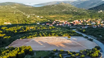 Landwirtschaftsfläche 12 938 m², Gustirna, Marina - Meerblick - 17