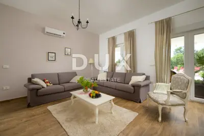 Villa 180 m², Svetvinčenat - Pool und Jacuzzi - 16