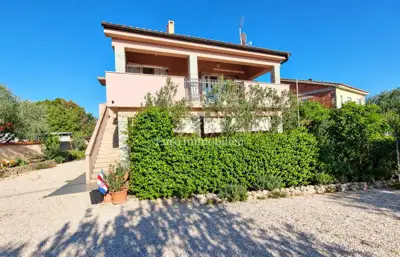 Houses 348 m², Krk - 2 houses on a plot of 769 m² - 2