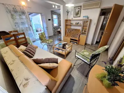 Houses 348 m², Krk - 2 houses on a plot of 769 m² - 19