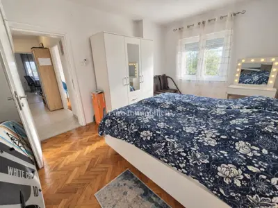 Apartman 60 m², Krk - prvi red do mora i centar - 15