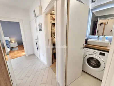 Apartman 60 m², Krk - prvi red do mora i centar - 12