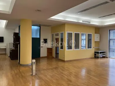 Poljud Split Mietbüros Open-Space