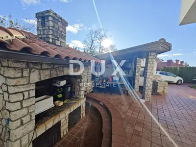 Rijeka, donji Zamet, detached house, 300 m², garage, tavern, view - 6