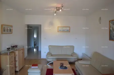 Haus 394 m², Pula Centar - 4 Wohnungen und 6 Parkplätze - 7
