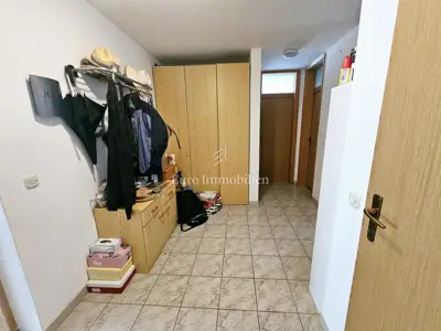 Samostojeća kuća s tri stana, pogled more - Malinska - 14