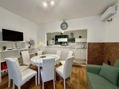 Haus 180 m², Novi Vinodolski Zentrum, Meerblick - 5
