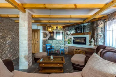 JABLANAC - Haus 260 m² mit Pool und Meerblick - 9