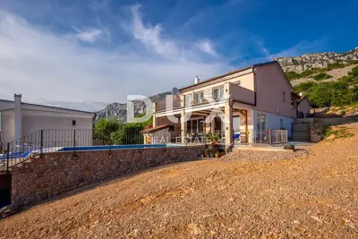 JABLANAC - Haus 260 m² mit Pool und Meerblick - 16