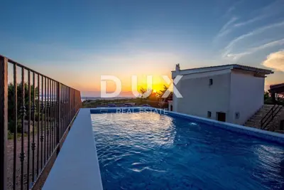 JABLANAC - Haus 260 m² mit Pool und Meerblick - 15