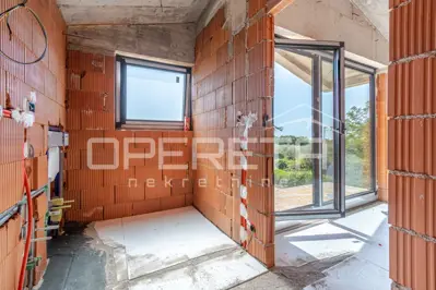 House 118 m², Sveti Lovreč - quiet location close to amenities - 10