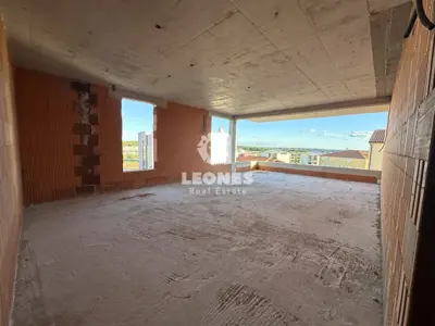 Stan 120 m², Novigrad - pogled na more i balkon - 15