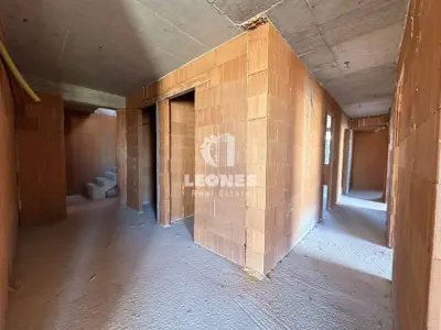 Stan 120 m², Novigrad - pogled na more i balkon - 11