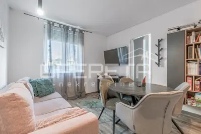Wohnung 32 m², Rovinj, 500 m vom Zentrum und vom Meer entfernt