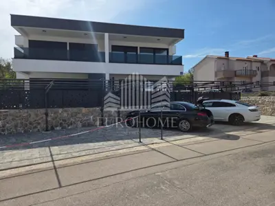 Doppelhaushälfte 124 m², Malinska - Pool und Meerblick - 13