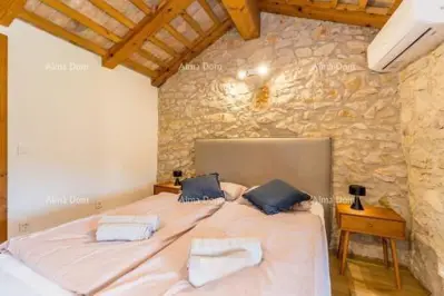 Wunderschöne Steinvilla mit Pool in Istrien – eine Verbindung von Tradition, Luxus und Privatsphäre - 6
