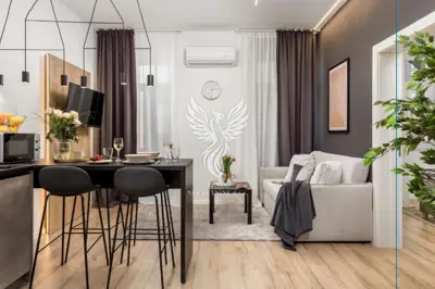 Stan u Rijeci, Centar, 3 apartmana u povijesnoj zgradi - 3