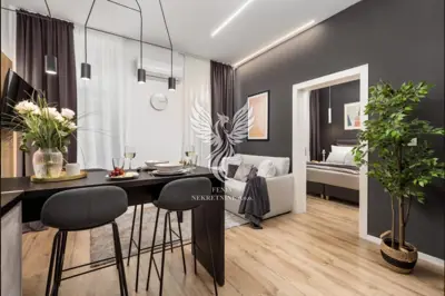 Apartment in Rijeka, Centar, 3 apartments in a historic building