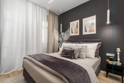 Stan u Rijeci, Centar, 3 apartmana u povijesnoj zgradi - 13