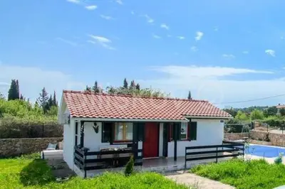 Kuća 60 m², Grohote na Šolti, bazen i vrt - 2
