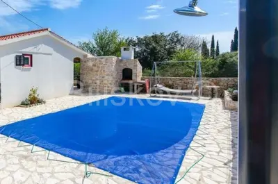 House 60 m², Grohote on Šolta, pool and garden - 3