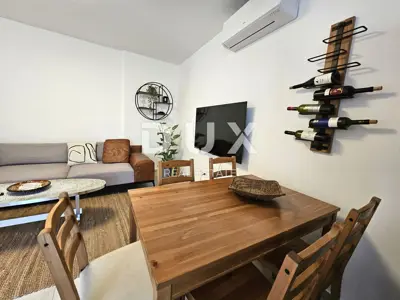 Stan 78,6 m², Pula Centar - dvije renovirane jedinice - 6