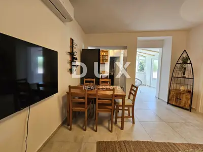 Stan 78,6 m², Pula Centar - dvije renovirane jedinice - 7