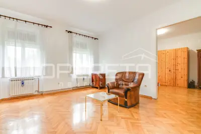 Wohnung 81 m², Donji grad - Krešimirov trg, Blick auf den Park