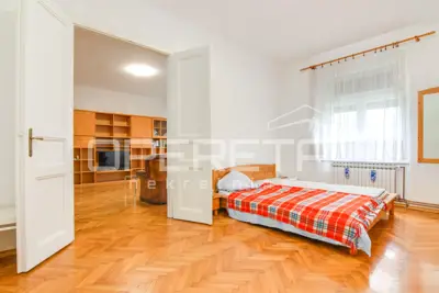 Wohnung 81 m², Donji grad - Krešimirov trg, Blick auf den Park - 2