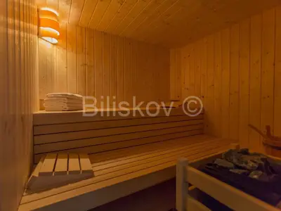 Villa 350 m², Makarska - Veliko Brdo, Pool und Meerblick - 12