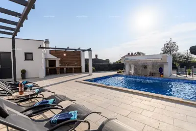 Villa 11 m², Loborika near Pula, pool and summer kitchen - 6