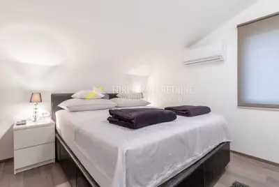 Apartment, Novi Vinodolski, 2 bedrooms and parking space - 3