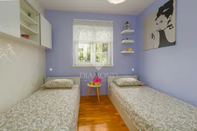 Stan 66 m², Poreč - 2 spavaće sobe i terasa - 12