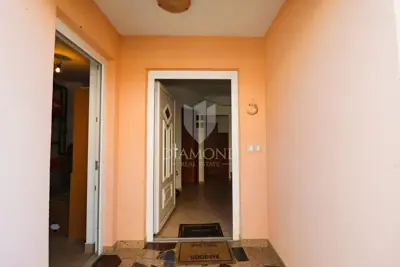 Semi-detached house 115 m², Poreč - 3 bedrooms and 2 bathrooms - 17