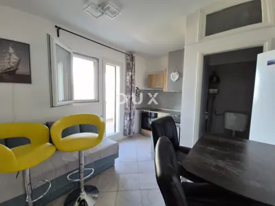 Haus 301 m², Pag - Panoramablick auf das Meer und Velebit - 8