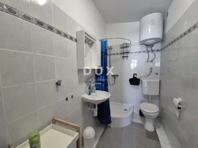 Haus 301 m², Pag - Panoramablick auf das Meer und Velebit - 12