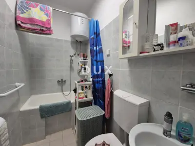 Haus 301 m², Pag - Panoramablick auf das Meer und Velebit - 22