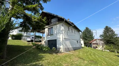 Haus zum Kauf in Hum na Sutli, 100 m²