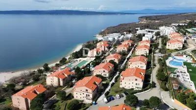 NOVI VINODOLSKI - 77 m² apartment in an exclusive resort, first row to the sea - 8