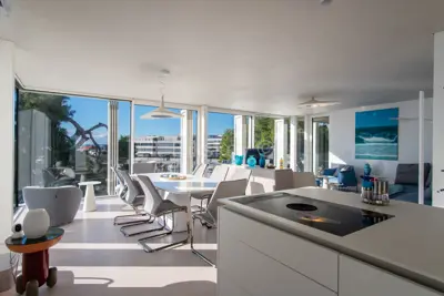 Vila 200 m², Brodarica u Zadru, prvi red uz more - 15