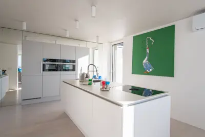 Vila 200 m², Brodarica u Zadru, prvi red uz more - 14