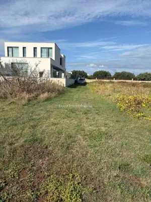 Building plot 1,053 m², Sukošan - near Dječji raj beach - 2