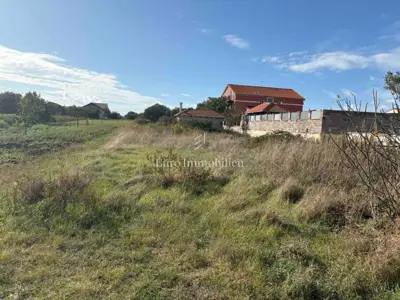 Building plot 1,053 m², Sukošan - near Dječji raj beach