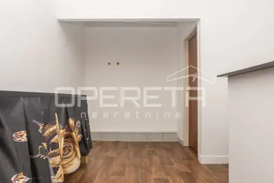 Gewerbefläche, Dugo Selo Centar, Schaufenster in der Fußgängerzone - 6