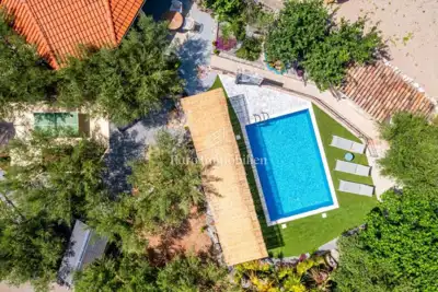Kuća 226 m², Dobrinj i okolica - bazen i okućnica - 10
